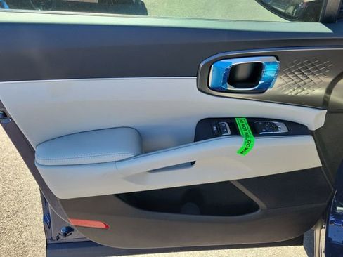 New 2026 Kia Sorento S image 20