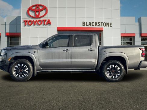 Used 2026 Nissan Frontier SV w/ Tow Package image 6