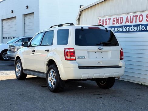 Used 2012 Ford Escape XLT image 3