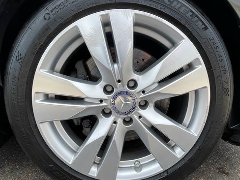 Used 2011 Mercedes-Benz E 350 4MATIC Sedan w/ Premium 1 Pkg image 14