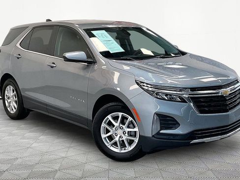 Used 2023 Chevrolet Equinox LT FWD image 3