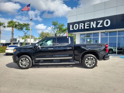 Used 2024 Chevrolet Silverado 1500 High Country w/ Technology Package AWD/4WD image 7