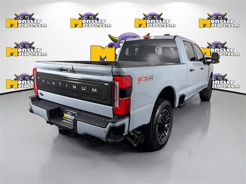 Used 2024 Ford F250 Platinum image 5