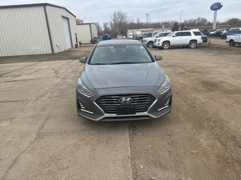Used 2018 Hyundai Sonata SEL image 2