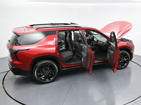 Used 2024 Chevrolet Traverse RS w/ LPO, Floor Liner Package image 42