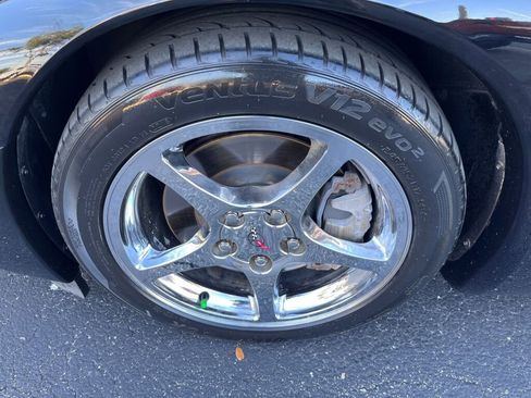 Used 1998 Chevrolet Corvette Coupe w/ Memory Pkg image 10