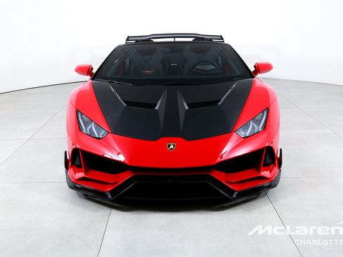 Used 2020 Lamborghini Huracan EVO AWD/4WD image 5