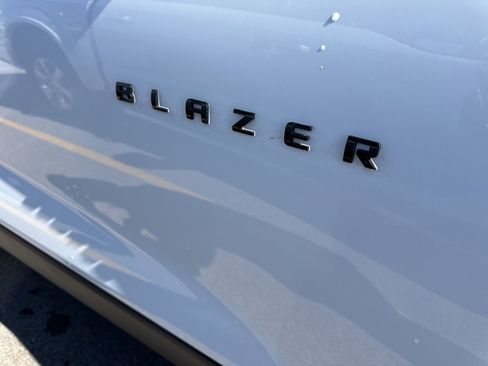 Used 2024 Chevrolet Blazer LT w/ Midnight/Sport Edition image 6