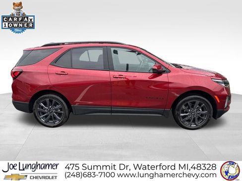 Used 2024 Chevrolet Equinox RS AWD/4WD image 2