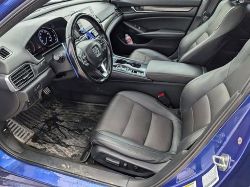 Used 2020 Honda Accord Sport image 2