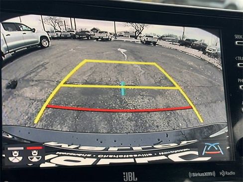 Used 2022 Toyota Camry XSE image 13