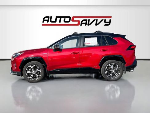 Used 2024 Toyota RAV4 XSE w/ Weather Package image 4