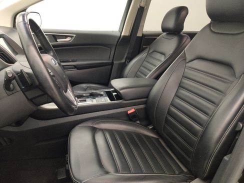Used 2019 Ford Edge SEL w/ Equipment Group 201A AWD/4WD image 17