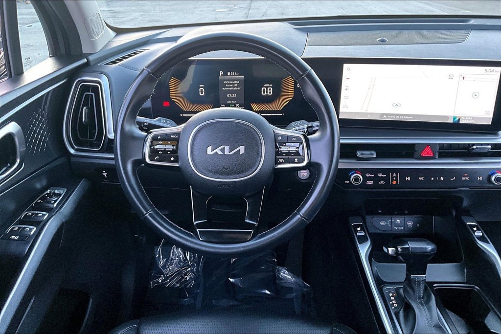 Used 2024 Kia Sorento S AWD/4WD image 5