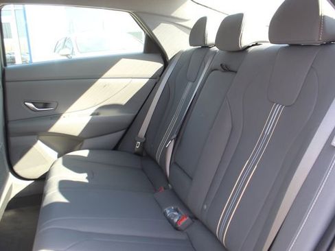 New 2026 Hyundai Elantra SEL Sport FWD image 27