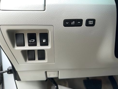 Used 2011 Lexus RX 350 AWD w/ Premium Pkg image 10