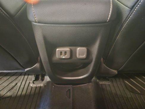 Used 2019 GMC Canyon Denali image 22