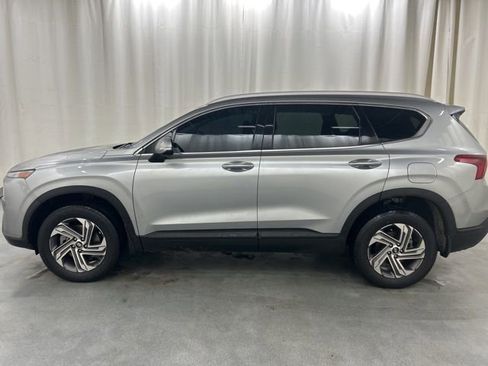 Used 2023 Hyundai Santa Fe SEL image 3