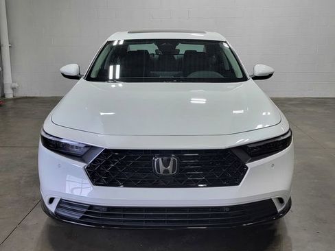 Certified 2024 Honda Accord EX-L image 3