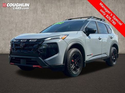 Certified 2025 Nissan Rogue SV w/ Rock Creek Premium Package image 13