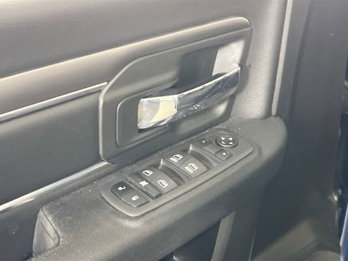 Used 2022 RAM 1500 Classic Warlock image 17