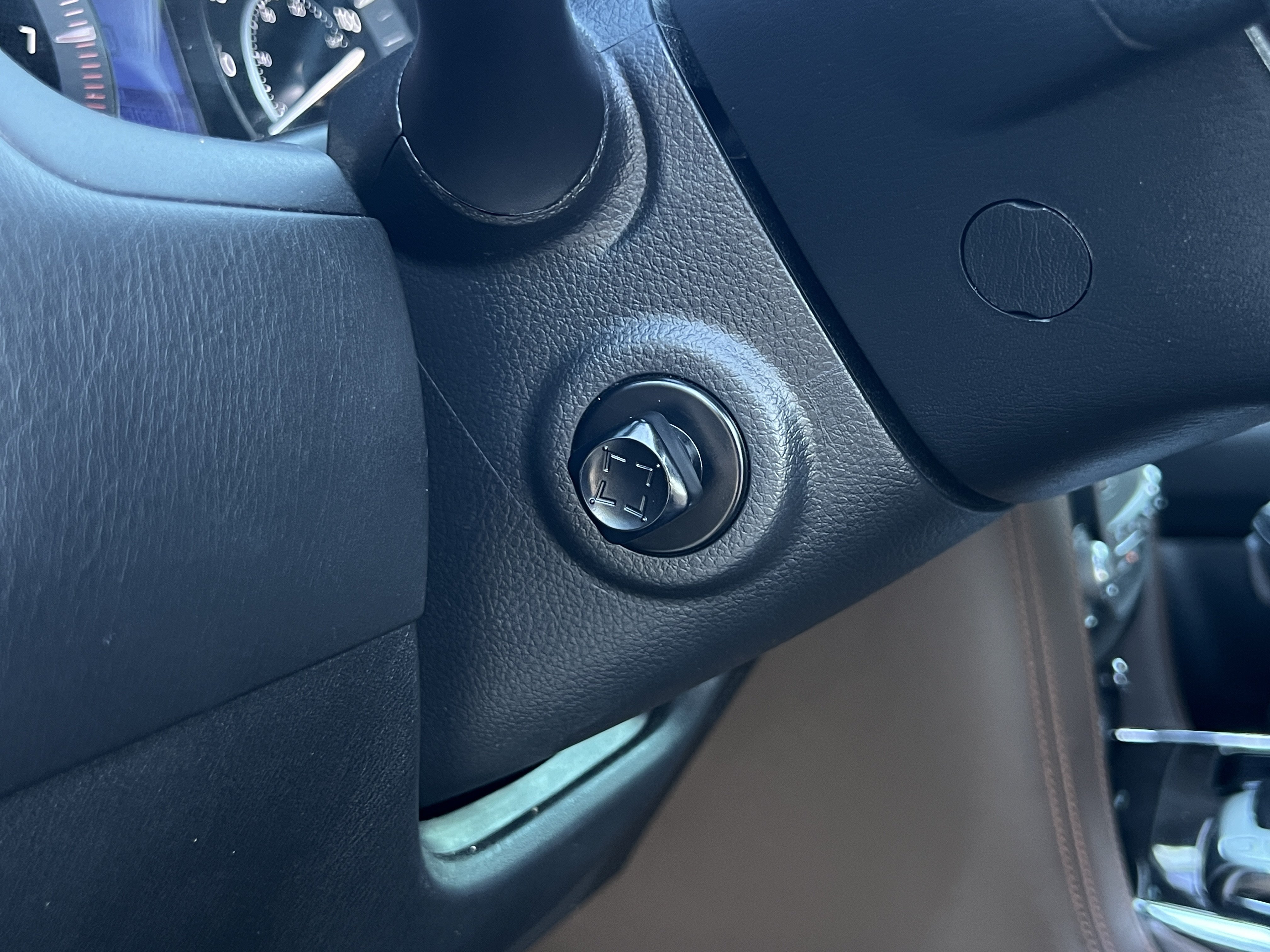 Used 2018 Nissan Armada Platinum w/ Captain Seat Package AWD/4WD image 23