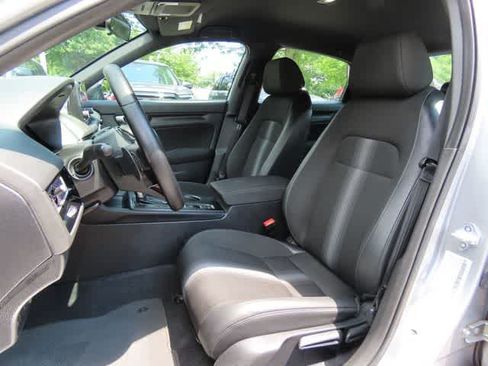 Used 2023 Honda Civic Sport image 12
