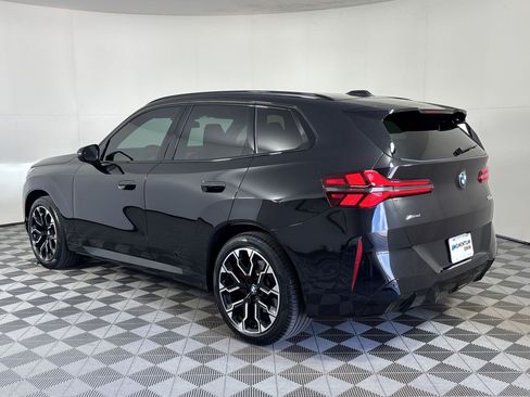 Used 2025 BMW X3 xDrive30i w/ Premium Package AWD/4WD image 3
