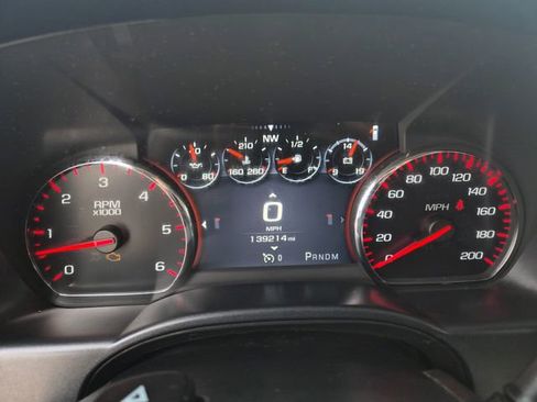 Used 2016 GMC Sierra 1500 Denali w/ Enhanced Driver Alert Package AWD/4WD image 23