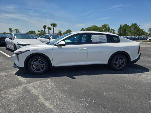 New 2026 Kia K4 FWD image 5