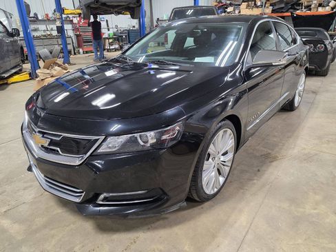 Used 2015 Chevrolet Impala LTZ FWD image 4