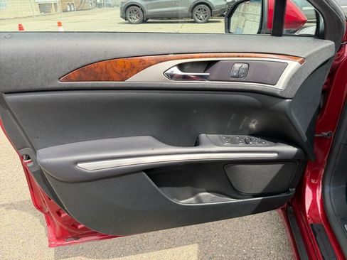 Used 2016 Lincoln MKZ Hybrid w/ Equipment Group 600A Reserve FWD image 20
