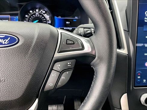 Certified 2023 Ford Edge SEL w/ Convenience Package AWD/4WD image 19