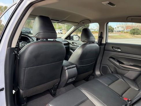 Used 2024 Nissan Altima 2.5 SR image 29