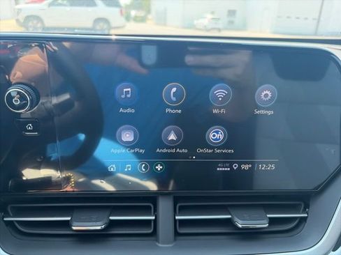 New 2026 Chevrolet Trax RS w/ Driver Confidence Package FWD image 22