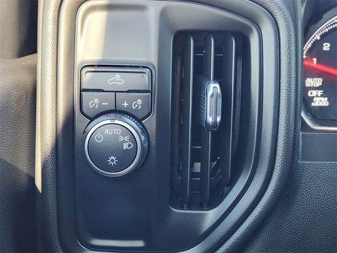 Certified 2021 Chevrolet Silverado 1500 Custom w/ Safety Confidence Package image 22