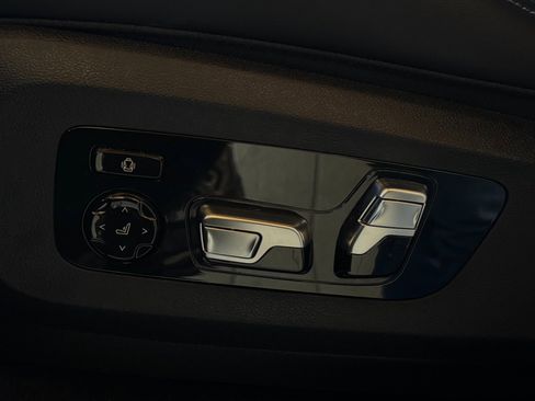 Used 2024 BMW XM image 88