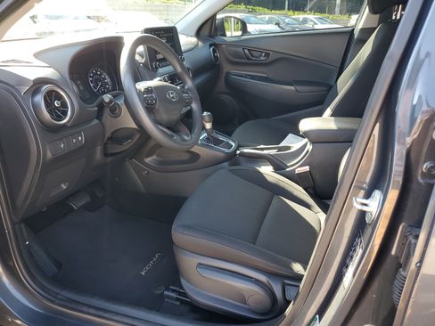 Used 2022 Hyundai Kona SEL FWD image 15