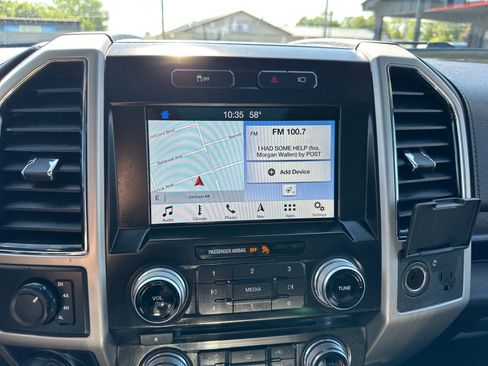 Used 2017 Ford F150 Lariat w/ Equipment Group 502A Luxury AWD/4WD image 42