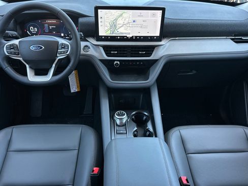 New 2026 Ford Explorer Active w/ Active Comfort Package RWD image 12