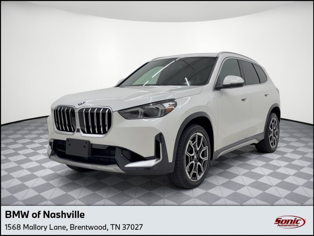 Used 2026 BMW X1 xDrive28i AWD/4WD image 1