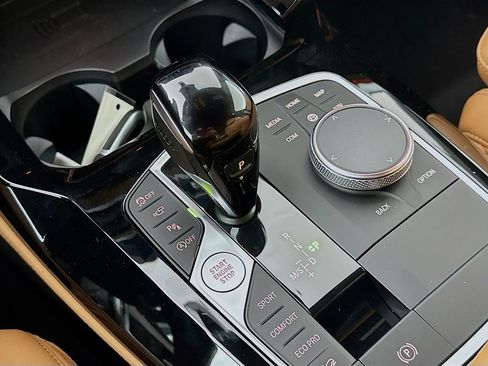 Used 2025 BMW X4 xDrive30i w/ Premium Package image 20