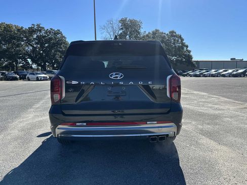 Used 2023 Hyundai Palisade Calligraphy image 7