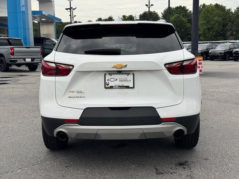 Used 2020 Chevrolet Blazer LT FWD image 4
