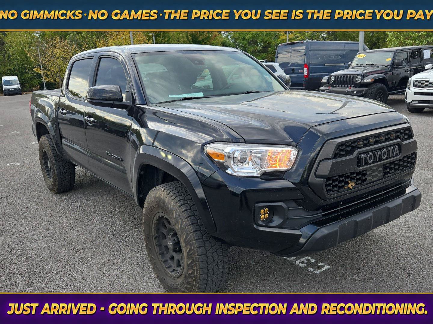 Used 2021 Toyota Tacoma SR5 RWD image 1