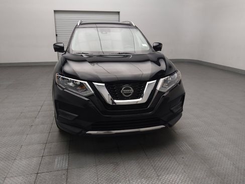 Used 2020 Nissan Rogue SV w/ Premium Package FWD image 14