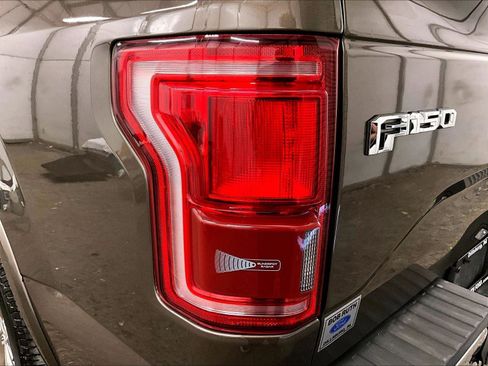 Used 2015 Ford F150 Lariat AWD/4WD image 29