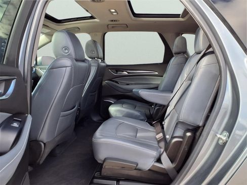 Used 2020 Buick Enclave Premium w/ Sun and Sites Package image 13