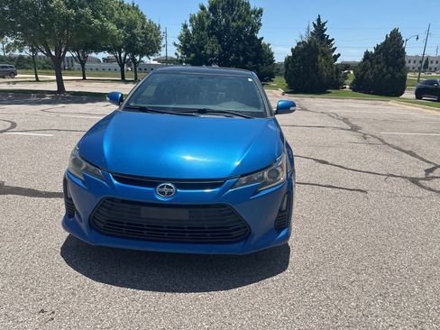 Used 2016 Scion tC FWD image 2