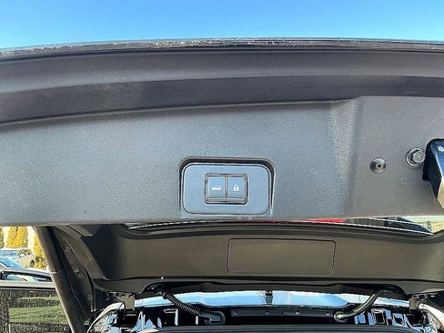 New 2026 Nissan Rogue SV image 25